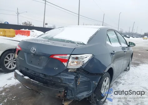 2015 Toyota Corolla Le z USA, uszkodzony, nr VIN 2T1BURHE2FC360256